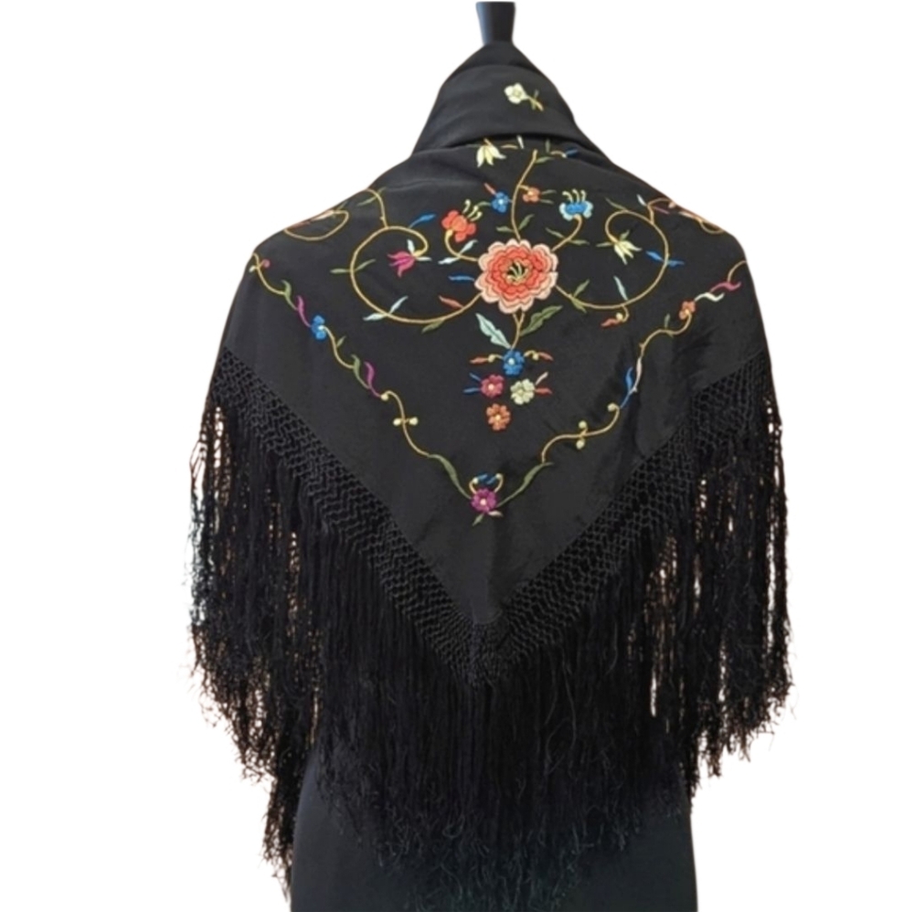 Vintage 70s Luxury Embroidered Fringe Wrap Square Stevie Nicks Hippie Festival